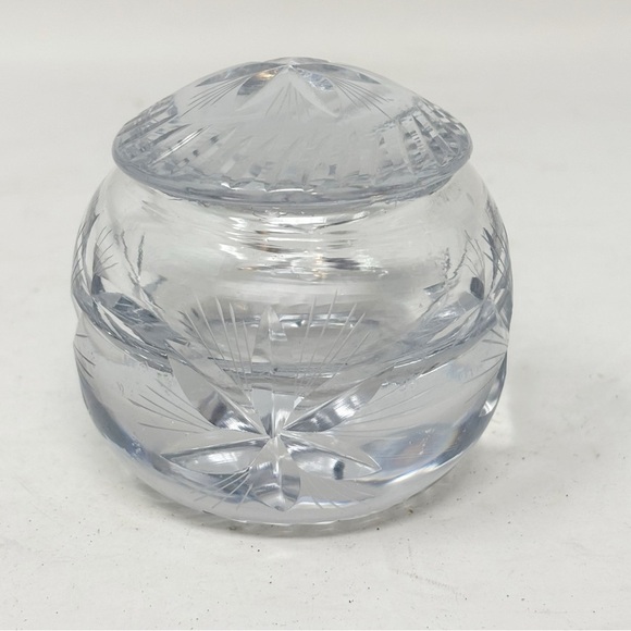 Round Lead Cut Crystal Trinket Bowl Dish With Lid Flowers Stars 3” X 2.5” MCM - Picture 2 of 14